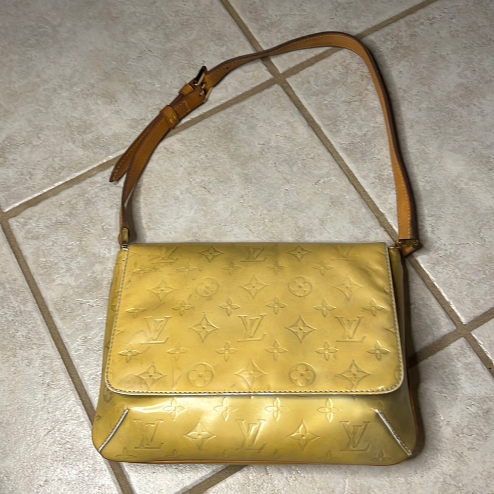 Louis Vuitton Vernis Shoulder bag